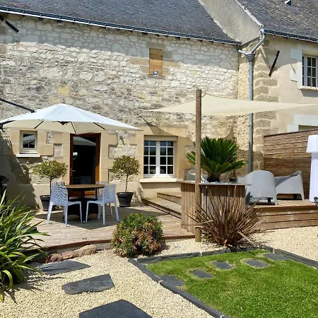 Domaine Des Varennes Hébergement de vacances Louresse-Rochemenier